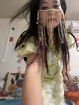Snapshot of MeiMei99 chatting on June 18, 2:43 pm MeiMei99 online show from June 18, 2:43 pm