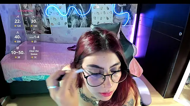 Medussa katt online show from July 16, 8:59 pm