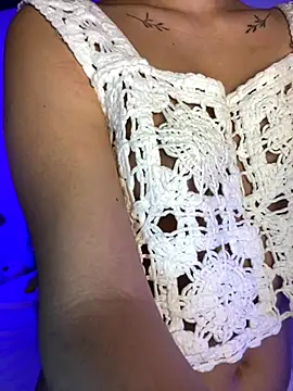 Nani rosse  online show from October 16, 10:33 pm