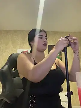 Kariina  69 online show from December 16, 1:10 am