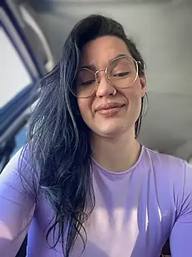 MeekyRich online show from February 3, 6:40 am