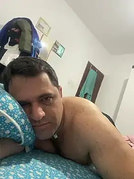 Snapshot of Garotofran chatting on October 31, 11:44 am Garotofran online show from October 31, 11:44 am