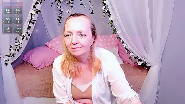 Karen Villis online show from March 29, 10:48 am