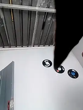 Snapshot of mydickbedarkandthick chatting on December 16, 5:12 am mydickbedarkandthick online show from December 16, 5:12 am