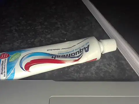 Snapshot of mydickbedarkandthick chatting on February 24, 5:16 am mydickbedarkandthick online show from February 24, 5:16 am