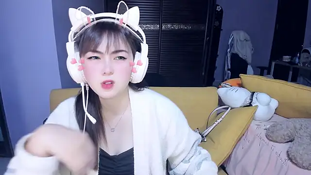 yuki3366 online show from February 14, 9:39 am