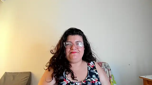 Snapshot of mystery_psique chatting on April 24, 7:38 pm mystery psique online show from April 24, 7:38 pm
