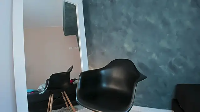 Snapshot of GingerMoon_ chatting on February 5, 5:17 pm GingerMoon online show from February 5, 5:17 pm