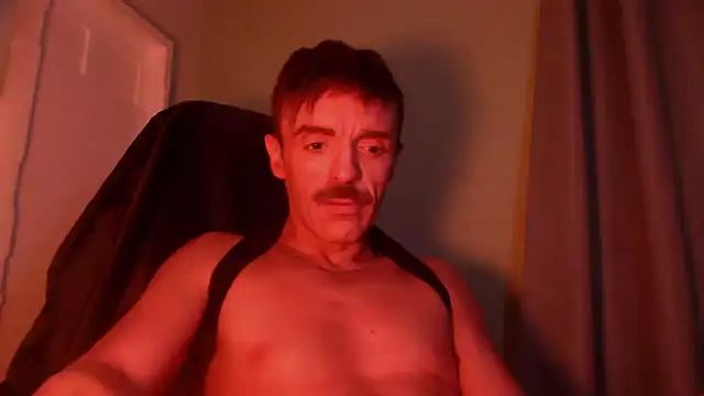 Snapshot of Londonfellaa chatting on November 8, 10:41 pm Londonfellaa online show from November 8, 10:41 pm