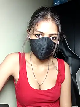 Isha Sax online show from October 5, 6:45 am