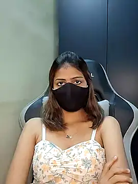 Isha Sax online show from February 19, 8:43 am