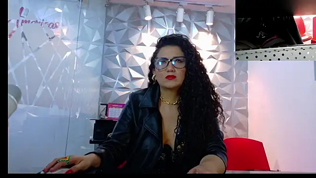 Dakota Rainbow22 online show from February 15, 7:38 am