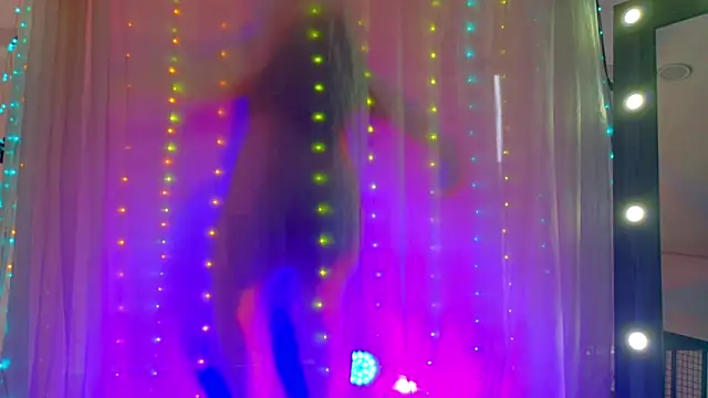 Snapshot of Dakota_Rainbow22 chatting on March 27, 7:13 pm Dakota Rainbow22 online show from March 27, 7:13 pm