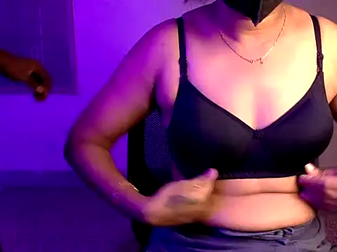 Snapshot of Anjali69s chatting on June 8, 2:06 pm Anjali69s online show from June 8, 2:06 pm