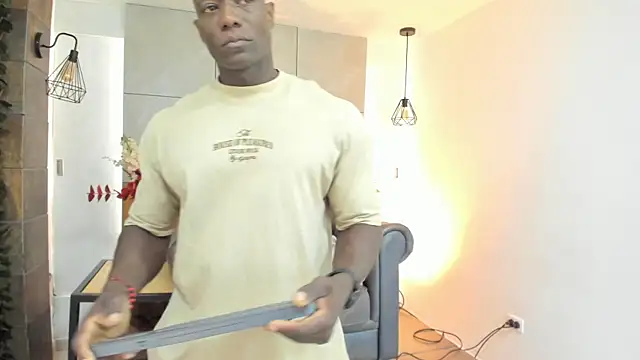 MarcusBlack  online show from August 4, 11:57 am