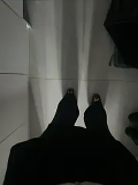 xiaoyuan01 online show from April 11, 4:50 am