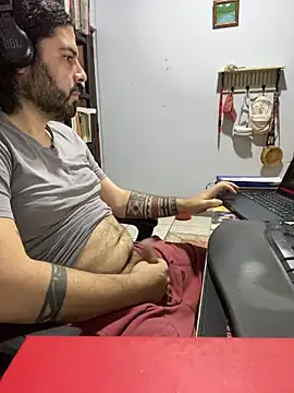 Snapshot of uto857 chatting on September 26, 3:27 pm uto857 online show from September 26, 3:27 pm