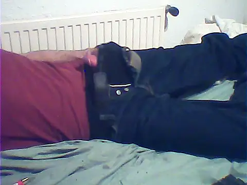 Snapshot of rimbaud77 chatting on October 10, 5:34 pm rimbaud77 online show from October 10, 5:34 pm