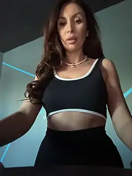 LunaBex online show from January 12, 7:35 am