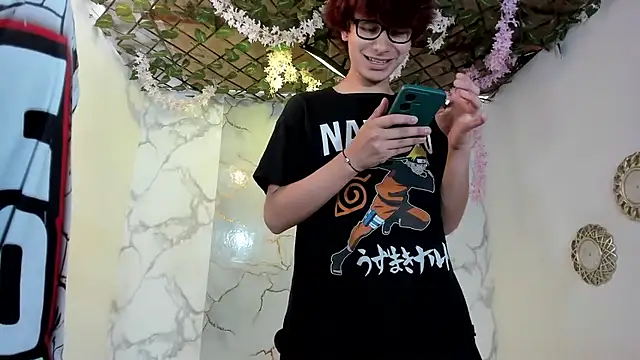 Snapshot of Bastian_boyshot77 chatting on May 22, 7:19 pm Bastian boyshot77 online show from May 22, 7:19 pm