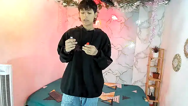 Bastian boyshot77 online show from July 7, 1:04 pm