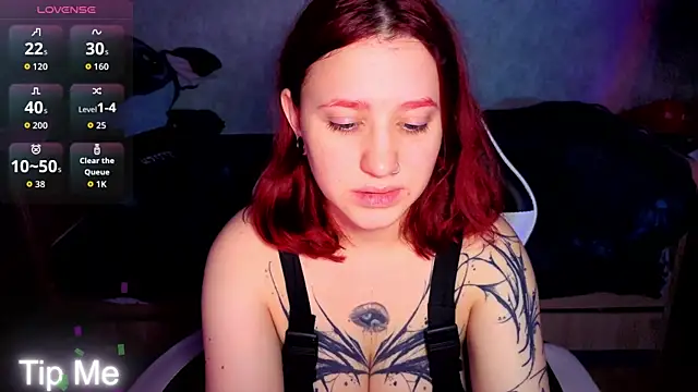 Snapshot of Mini_Lady1 chatting on July 16, 7:31 pm Mini Lady1 online show from July 16, 7:31 pm