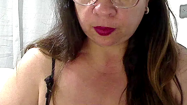 luciana69hot online show from November 6, 11:37 pm