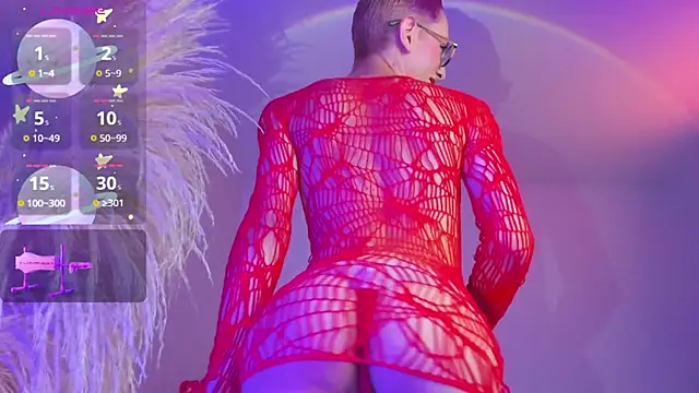 liiamluna  online show from October 2, 9:27 am