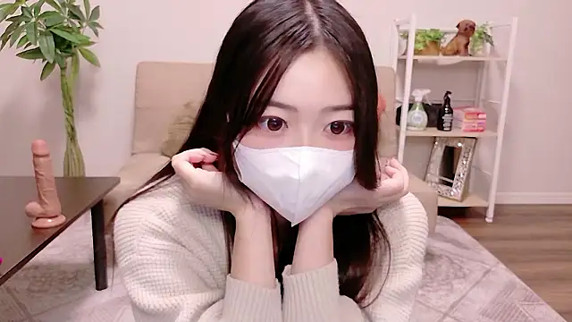 Snapshot of SUI-Strong chatting on October 18, 11:00 am SUI-Strong online show from October 18, 11:00 am