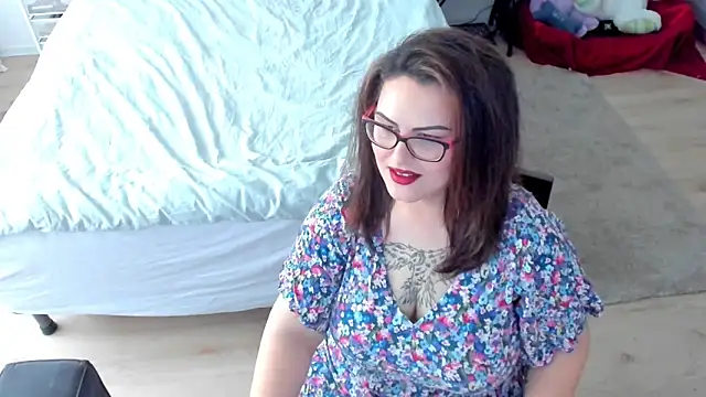 Squirt Kimm online show from November 13, 10:03 am