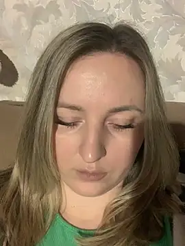 hotsteacher online show from February 25, 10:30 pm