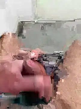 Snapshot of TarunX124 chatting on January 14, 1:39 pm TarunX124 online show from January 14, 1:39 pm