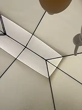 sara calderon online show from February 5, 1:27 pm