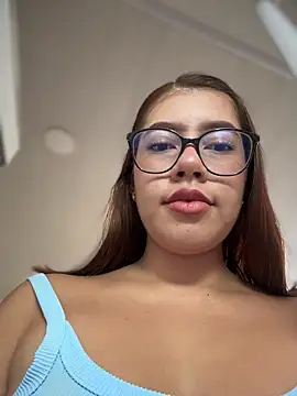 sara calderon online show from March 19, 1:37 pm