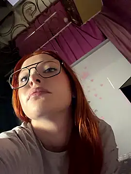 Dari Toy  online show from July 6, 3:36 am