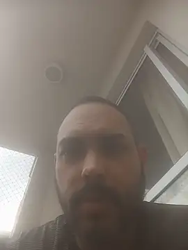 Snapshot of jfgustavo001 chatting on May 17, 5:09 pm jfgustavo001 online show from May 17, 5:09 pm