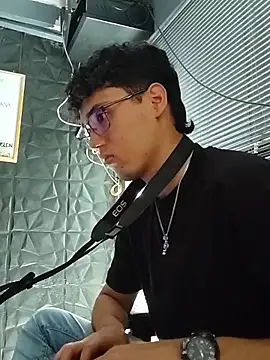 jacobs shelby online show from November 11, 2:06 pm