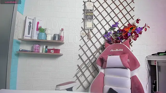 Snapshot of SALOME_KORLAND chatting on July 17, 4:01 pm SALOME KORLAND online show from July 17, 4:01 pm