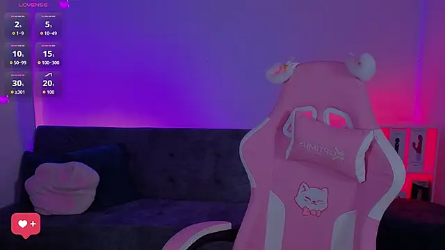 Gaby  Howards online show from March 18, 7:06 pm