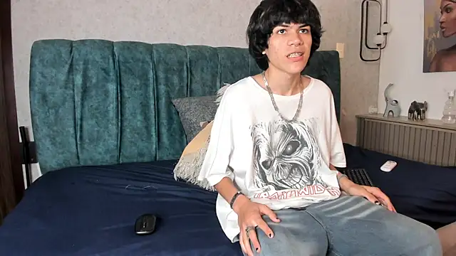 Diamond twink online show from June 12, 3:22 pm