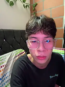 ObedientPup online show from April 10, 3:23 am