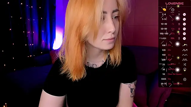 deboramoore online show from June 12, 2:10 am