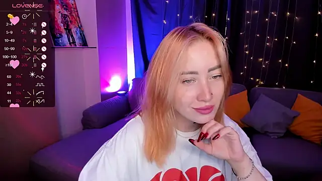 deboramoore online show from July 16, 1:44 am