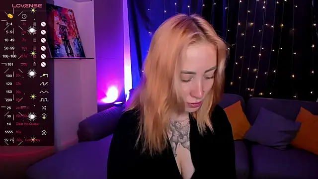 deboramoore online show from July 17, 1:56 am