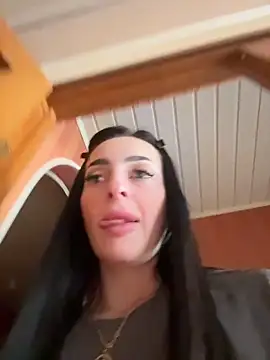 Snapshot of Soft_Pleasure chatting on May 1, 8:19 am Soft Pleasure online show from May 1, 8:19 am