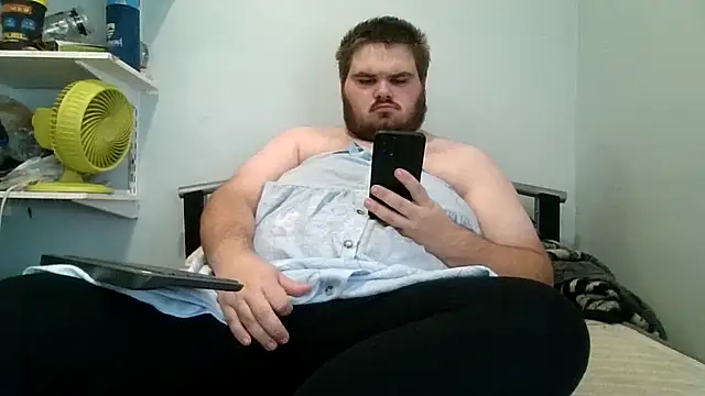 Snapshot of alexthe9t chatting on September 30, 6:24 pm alexthe9t online show from September 30, 6:24 pm