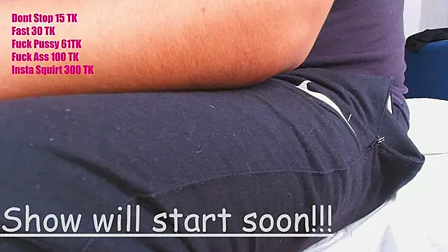 Snapshot of couplelove543 chatting on October 17, 2:19 pm couplelove543 online show from October 17, 2:19 pm