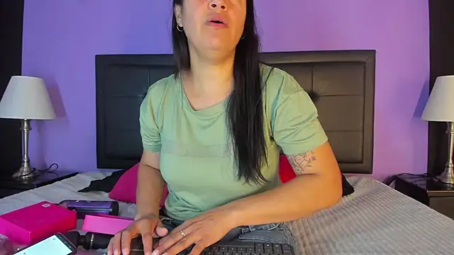 GreciaFox1 online show from April 13, 12:10 pm