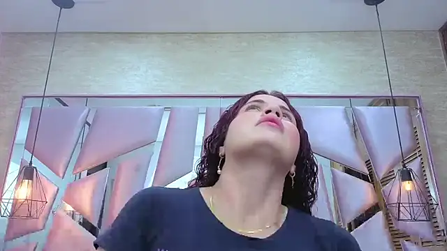 ThaliaCross online show from May 28, 7:44 pm