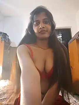 cute radhikaa online show from October 21, 12:00 am